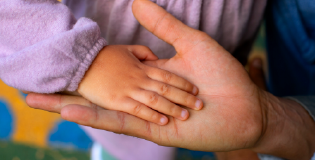 Apakah Anak Luar Nikah Berhak Dapat Warisan? Ini Jawabannya