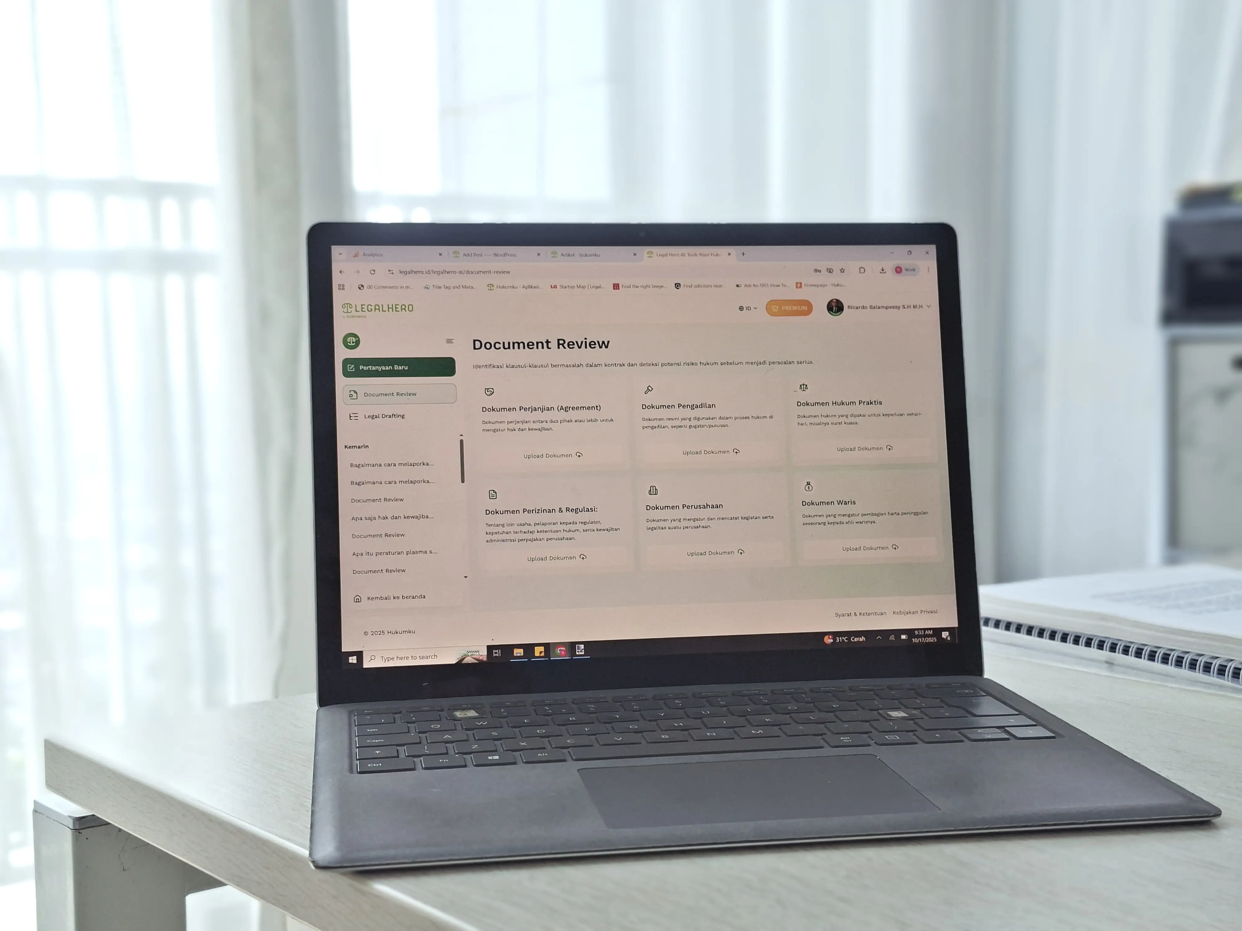 document review legal hero platform riset hukum berbasis AI di indonesia